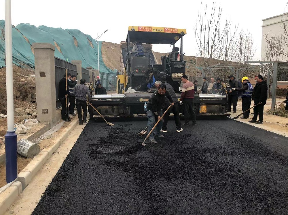 鄭州瀝青路面碾壓