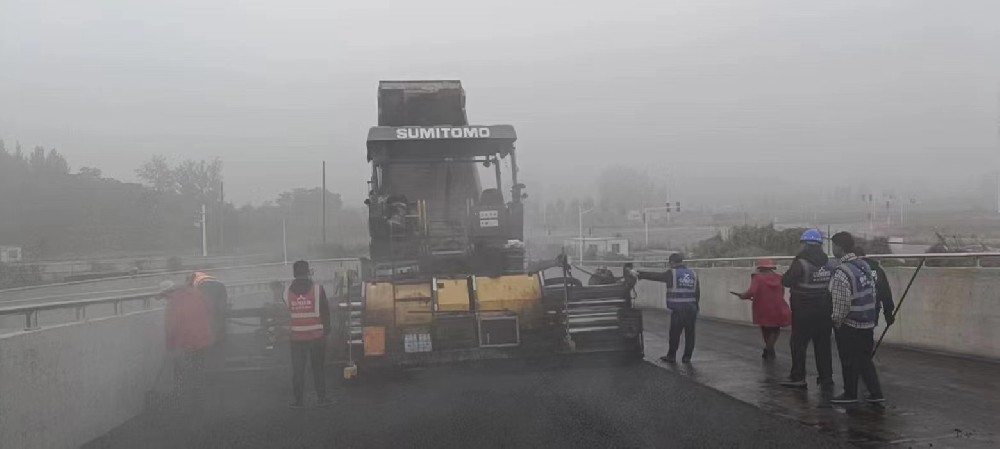 鄭州道路冷補瀝青混合料的特點