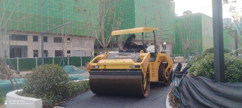 鄭州瀝青路面常見病害擁包的形成原因及處治方法