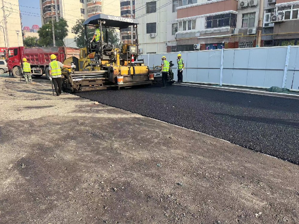 鄭州登封瀝青路面銑刨——鄭州登封瀝青路面施工